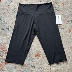 Athleta Ultra High Rise Elation Crop Leggings